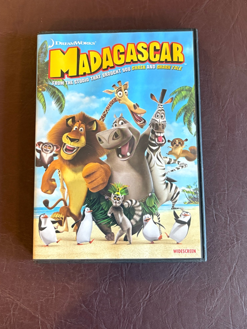 🎬DVD’s 8 for $25 DreamWorks Madagascar DVD